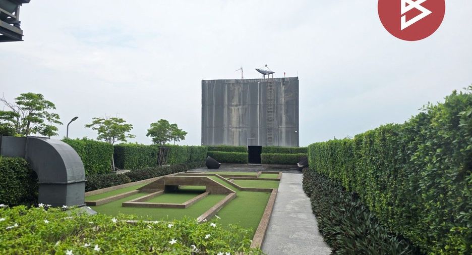 For sale 1 bed condo in Mueang Samut Prakan, Samut Prakan