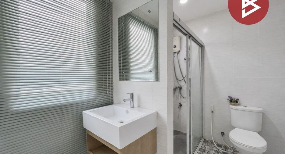 Casa adosada en venta de 3 habitaciones en Mueang Nonthaburi, Nonthaburi
