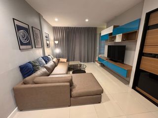Casa adosada en alquiler de 3 habitaciones en Chom Thong, Bangkok