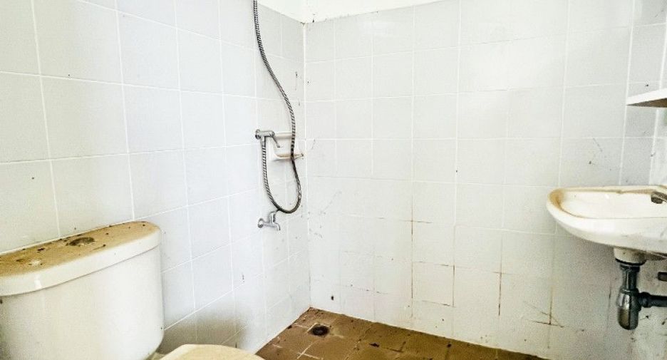 出售 2 卧室 独立屋 在 Mueang Samut Songkhram, Samut Songkhram