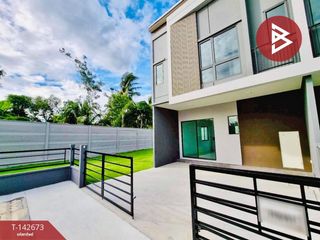 À vendre 3 chambres maison de ville à Bang Kruai, Nonthaburi