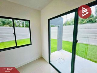 À vendre 3 chambres maison de ville à Bang Kruai, Nonthaburi