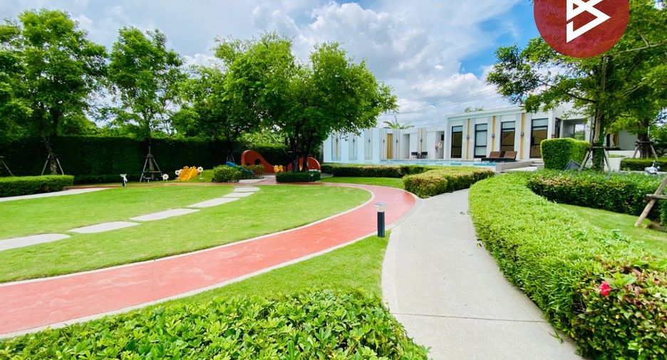 Casa adosada en venta de 3 habitaciones en Bang Kruai, Nonthaburi
