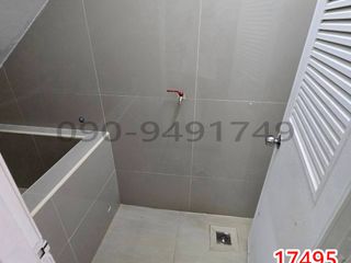 For rent 3 bedrooms retail Space in Bang Kho Laem, Bangkok