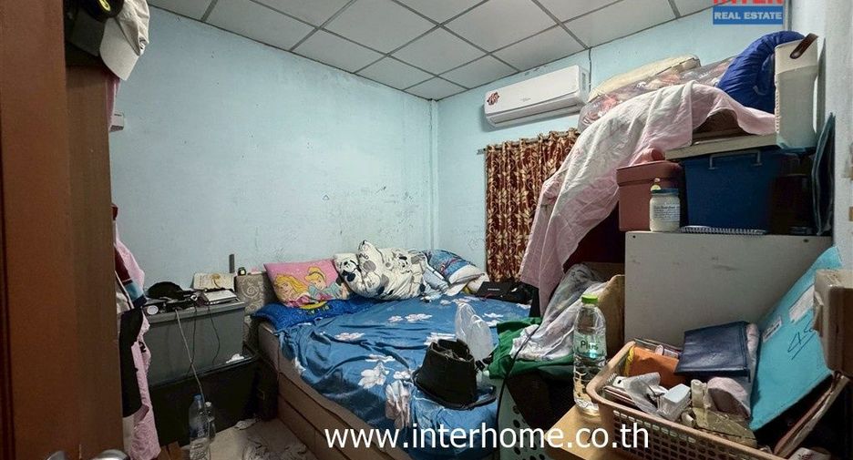For sale 2 bedrooms townhouse in Don Mueang, Bangkok