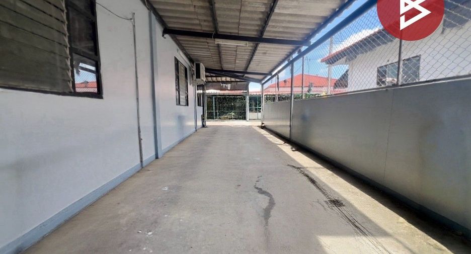 À vendre 2 chambres maison de ville à Bang Len, Nakhon Pathom