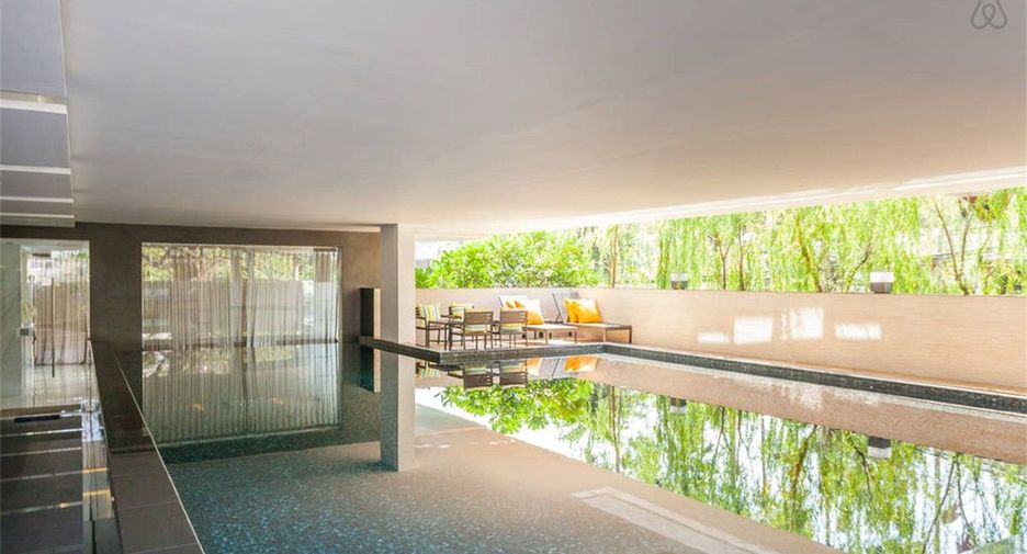 Condo en alquiler de 3 habitaciones en Khlong Toei, Bangkok