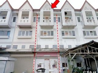 For sale 1 bed retail Space in Ban Bueng, Chonburi