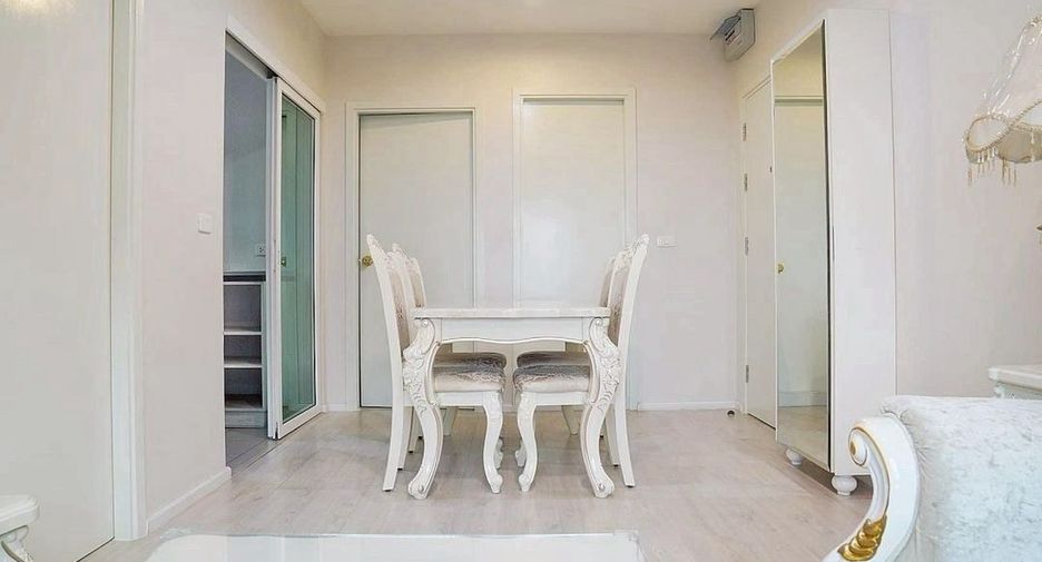 For rent 2 ベッドルーム condo in Thon Buri, Bangkok