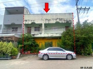 For sale 1 bed retail Space in Ban Bueng, Chonburi