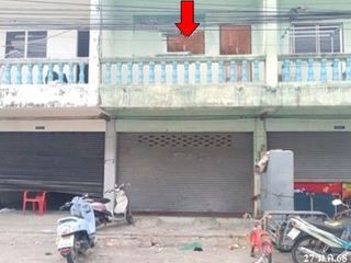 For sale 1 bed retail Space in Ban Bueng, Chonburi