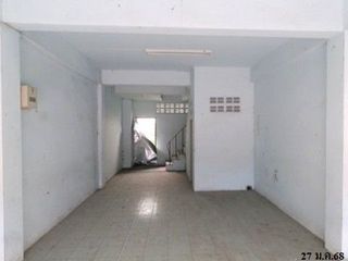 For sale 1 bed retail Space in Ban Bueng, Chonburi