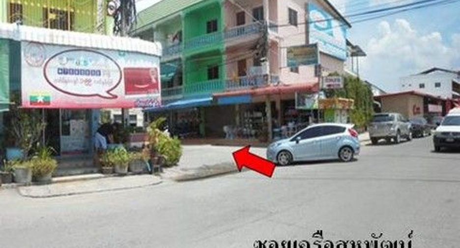 À vendre 1 chambre local commercial à Ban Bueng, Chonburi