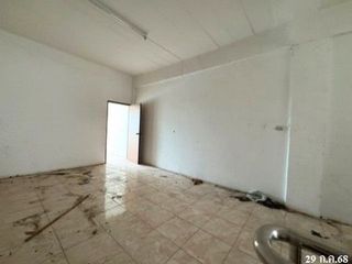 For sale 1 bed retail Space in Ban Bueng, Chonburi