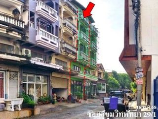 For sale 1 bed retail Space in Ban Bueng, Chonburi