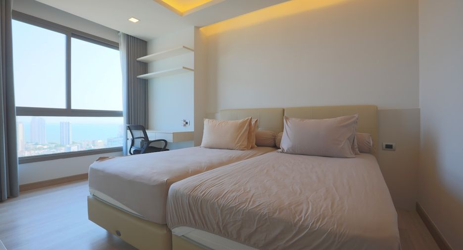 À vendre 2 chambres condo à Pratumnak, Pattaya