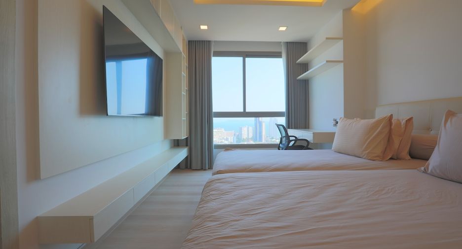 À vendre 2 chambres condo à Pratumnak, Pattaya