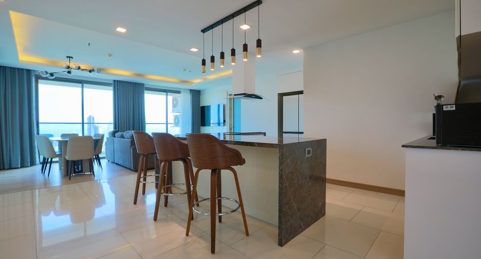 À vendre 2 chambres condo à Pratumnak, Pattaya