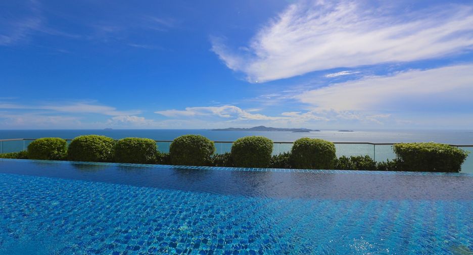 À vendre 2 chambres condo à Pratumnak, Pattaya