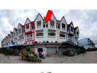 For sale 1 bed retail Space in Ban Bueng, Chonburi