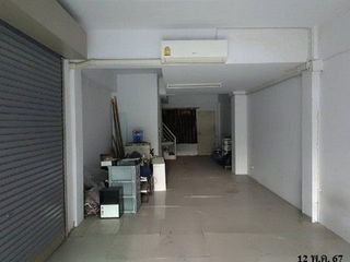For sale 1 bed retail Space in Ban Bueng, Chonburi