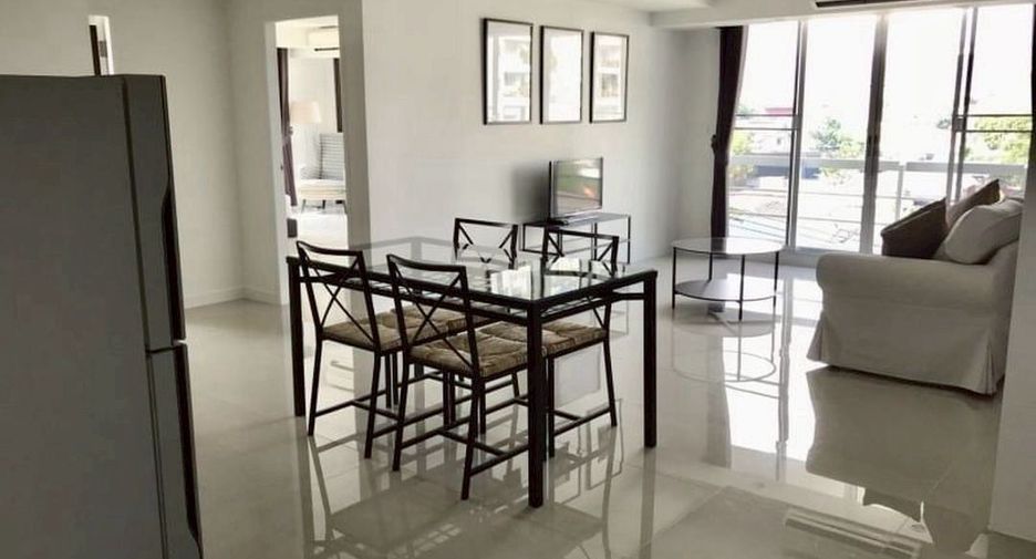 For rent 2 bedrooms condo in Khlong Toei, Bangkok