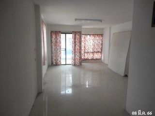 For sale 1 bed retail Space in Ban Bueng, Chonburi