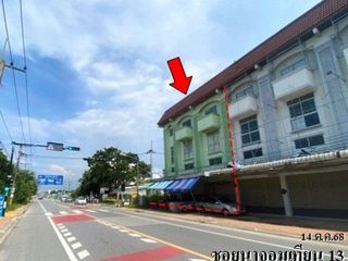 For sale 1 bed retail Space in Ban Bueng, Chonburi