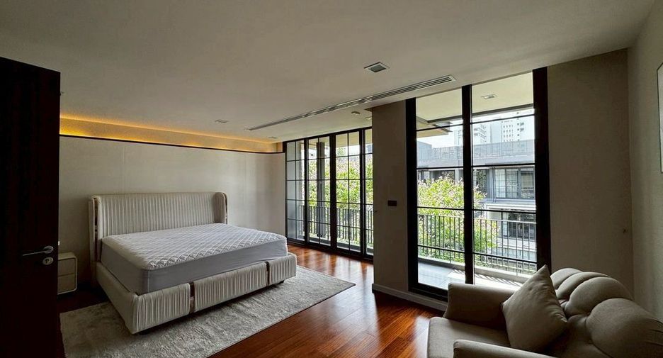 出租 和 出售 4 卧室 独立屋 在 Watthana, 曼谷