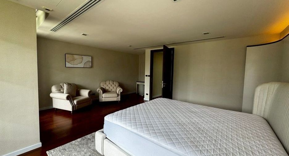 出租 和 出售 4 卧室 独立屋 在 Watthana, 曼谷