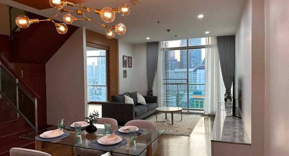 For rent 2 bedrooms condo in Watthana, Bangkok