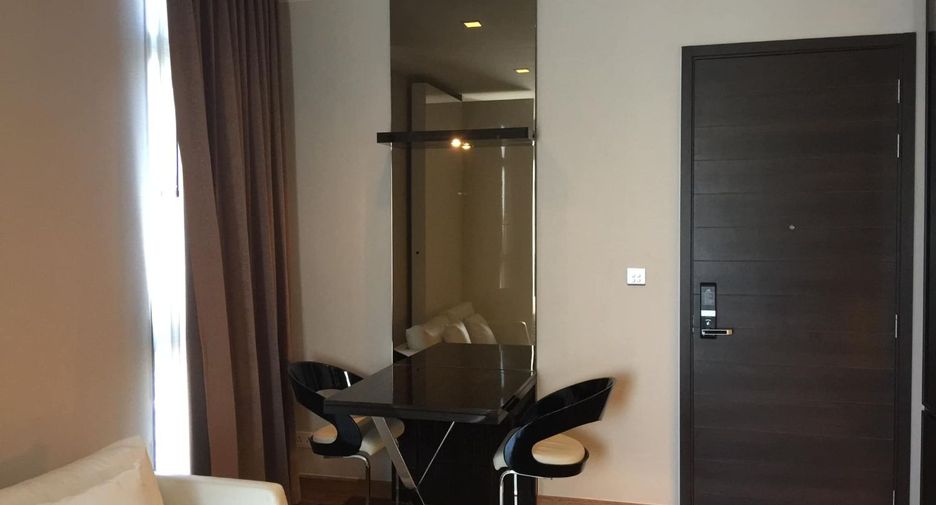Wohnung zur Miete mit 1 Zimmer in Huai Khwang, Bangkok