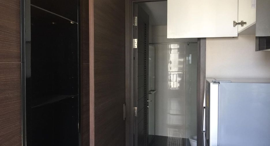 Wohnung zur Miete mit 1 Zimmer in Huai Khwang, Bangkok
