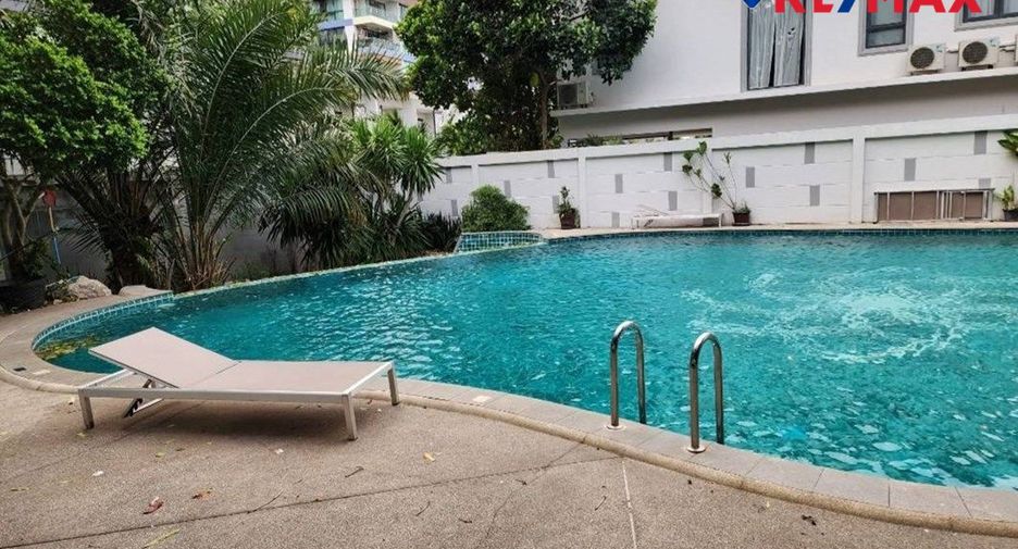 For sale 2 bedrooms condo in Jomtien, Pattaya