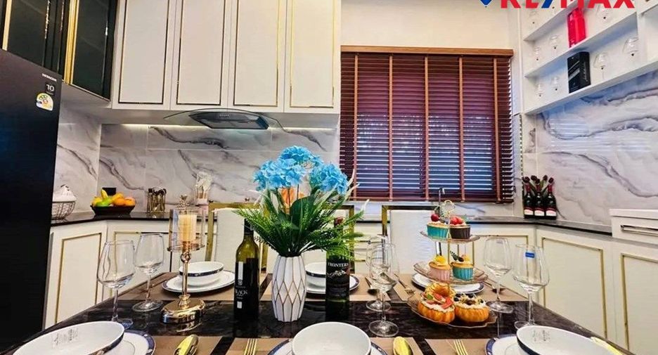 For sale 3 bedrooms house in East Pattaya, Pattaya
