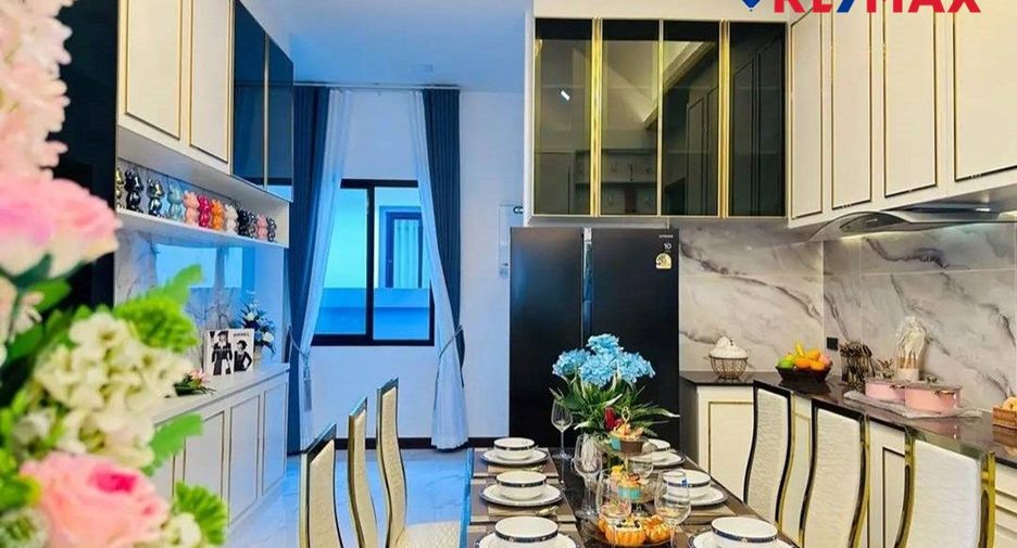 For sale 3 bedrooms house in East Pattaya, Pattaya