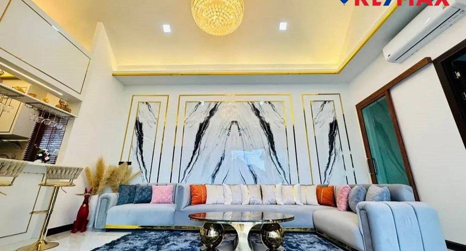 For sale 3 bedrooms house in East Pattaya, Pattaya