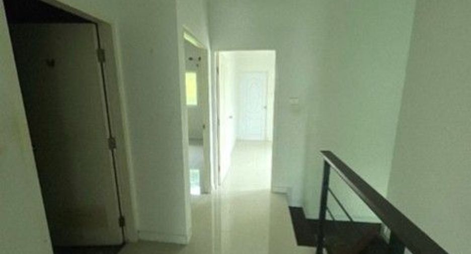 Casa adosada en venta de 1 habitaciones en Ban Khai, Rayong
