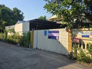 出售 8 卧室 独立屋 在 Lat Phrao, 曼谷