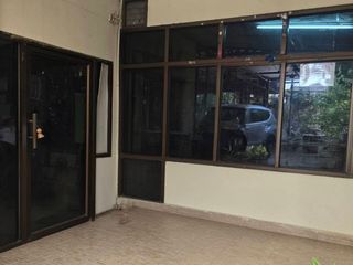 出售 8 卧室 独立屋 在 Lat Phrao, 曼谷
