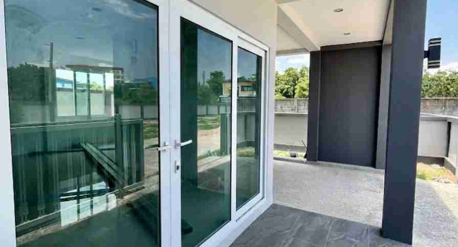 Casa en venta de 3 habitaciones en Sattahip, Chonburi