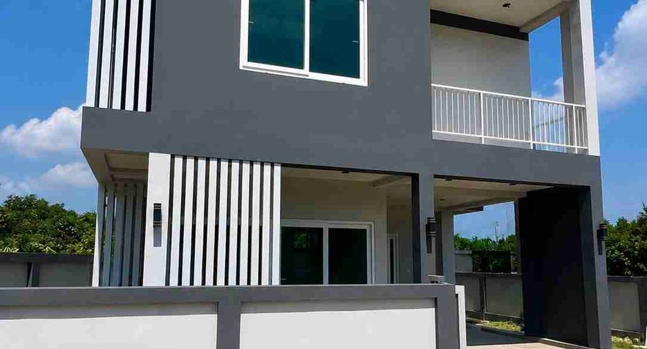 Casa en venta de 3 habitaciones en Sattahip, Chonburi