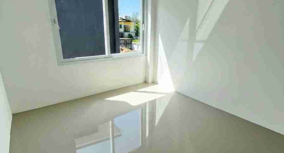 Casa en venta de 3 habitaciones en Sattahip, Chonburi