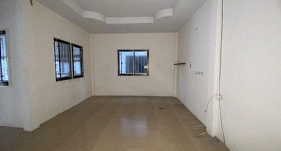 Casa en venta de 1 habitaciones en Ban Bueng, Chonburi