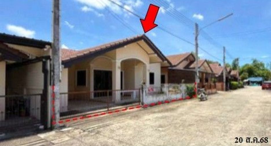 Haus zum Kauf mit 1 Zimmer in Ban Bueng, Chonburi