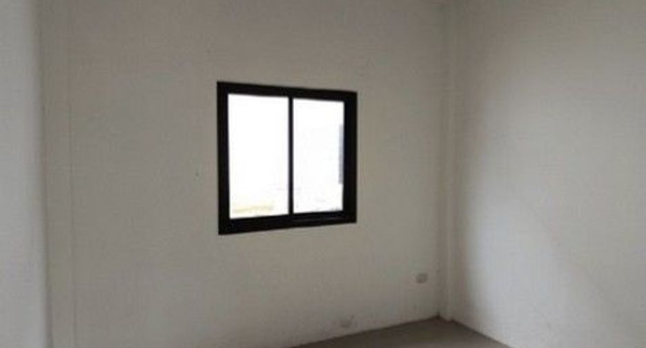 Casa en venta de 1 habitaciones en Ban Bueng, Chonburi