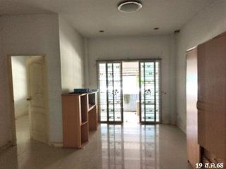 For sale 1 bed house in Ban Bueng, Chonburi