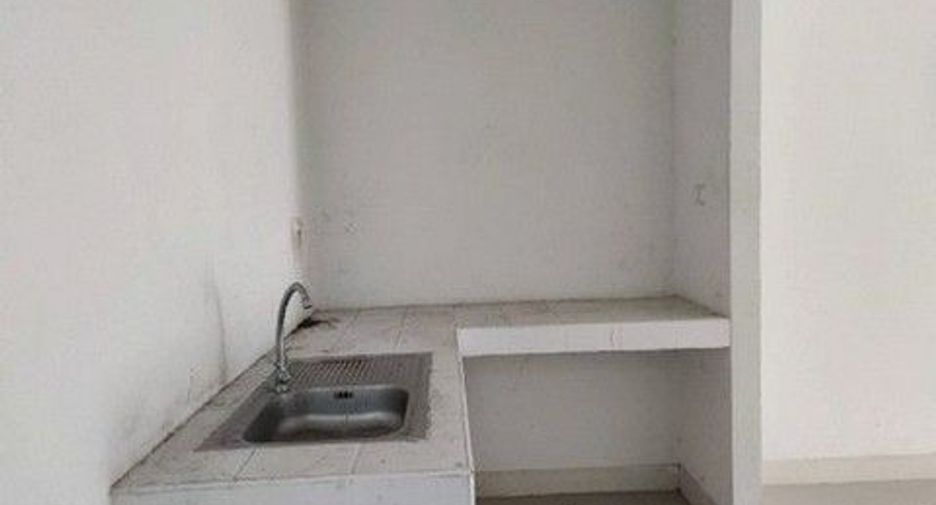 Casa en venta de 1 habitaciones en Ban Bueng, Chonburi