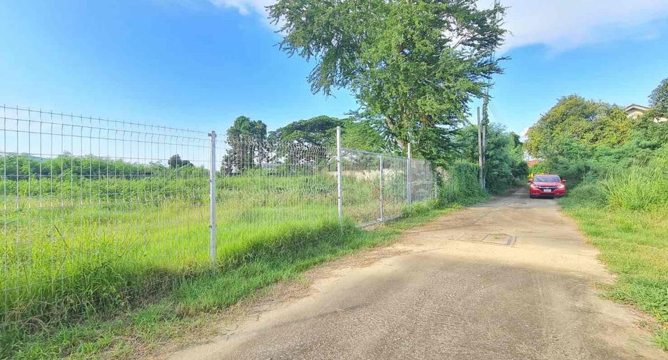 For sale そして for rent land in Sattahip, Chonburi