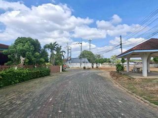 出售 土地 在 Bang Lamung, Chon Buri